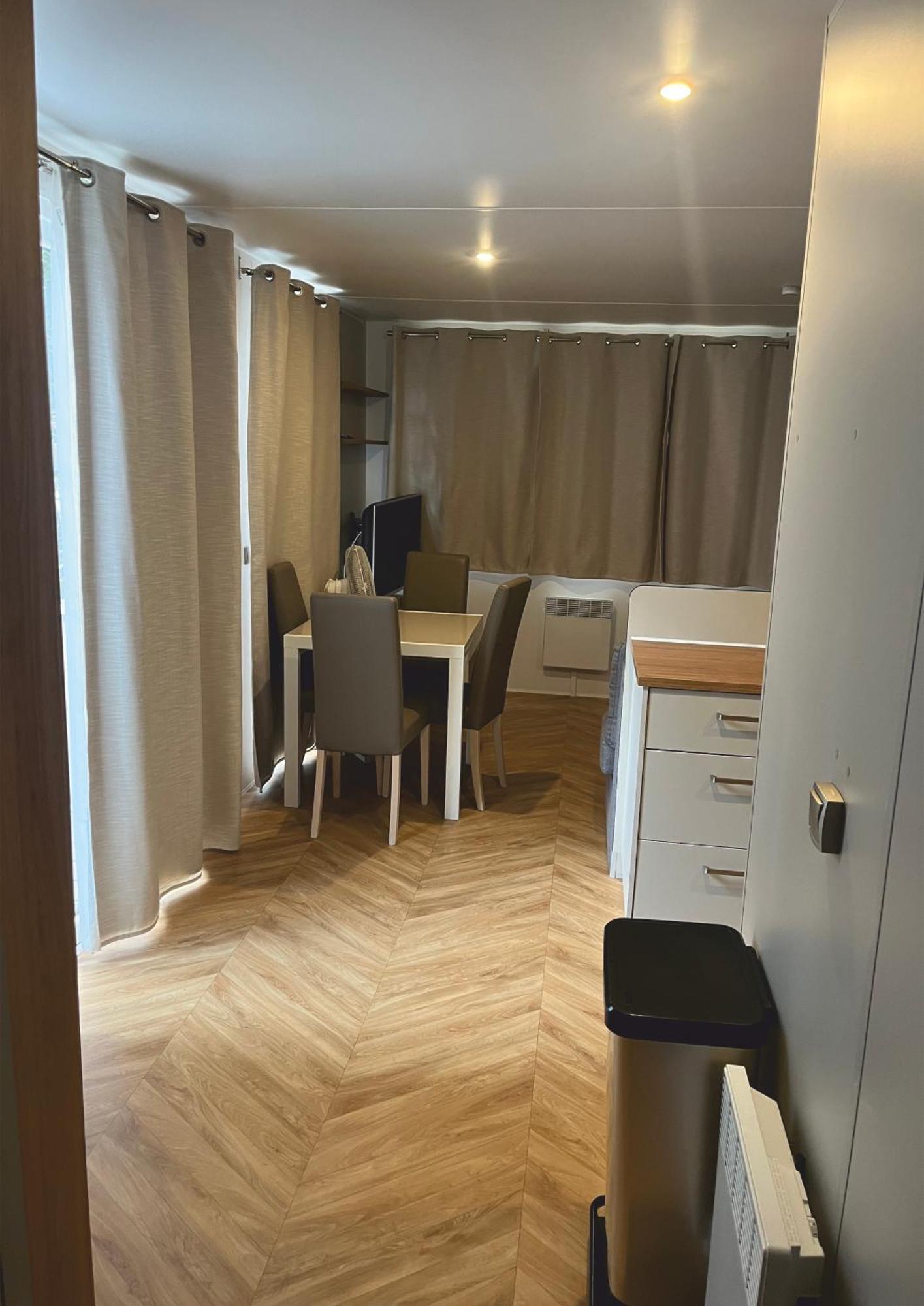 Grand Mobile-Home 45M2 Au Calme Et Au Bord De Mer Saint-Brévin-les-Pins Zewnętrze zdjęcie